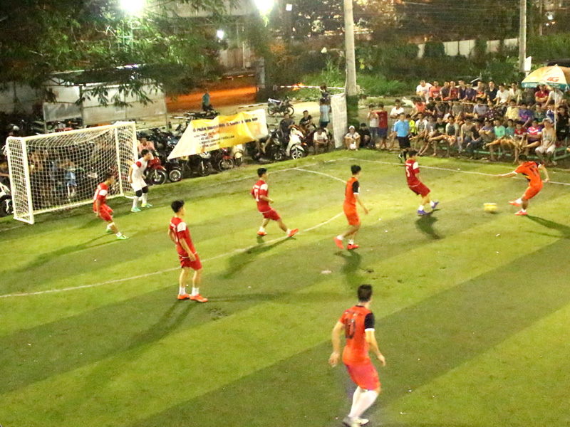 Kích Thước Sân Và Trang Thiết Bị Trong Luật Bóng Đá 5 Người